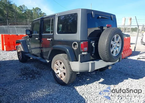 2012 Jeep Wrangler Unlimited Sahara из США, поврежденный, VIN 1C4BJWEGXCL111141